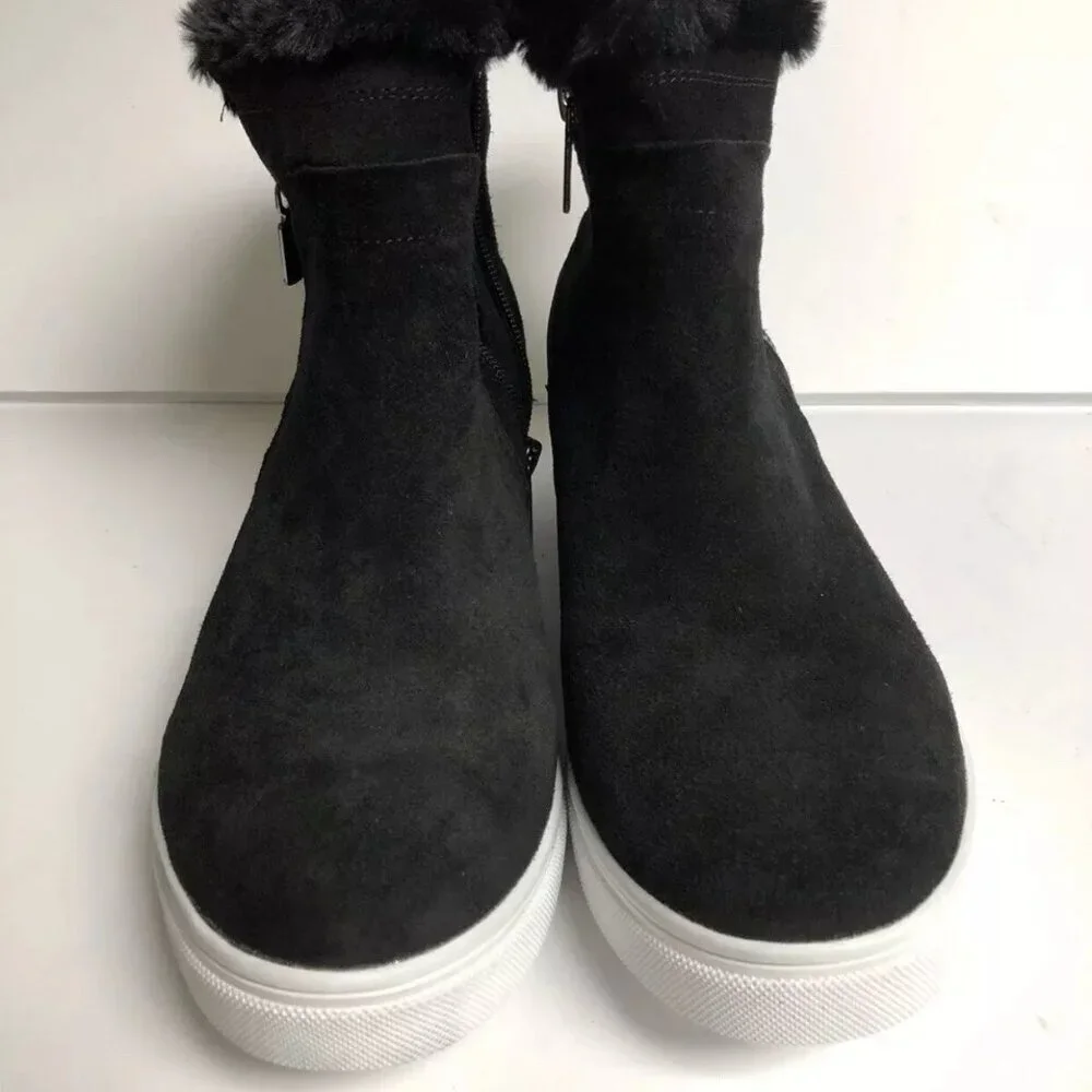 Blondo Women's Glade Waterproof Bootie Black Suede Zip, Size 10 M